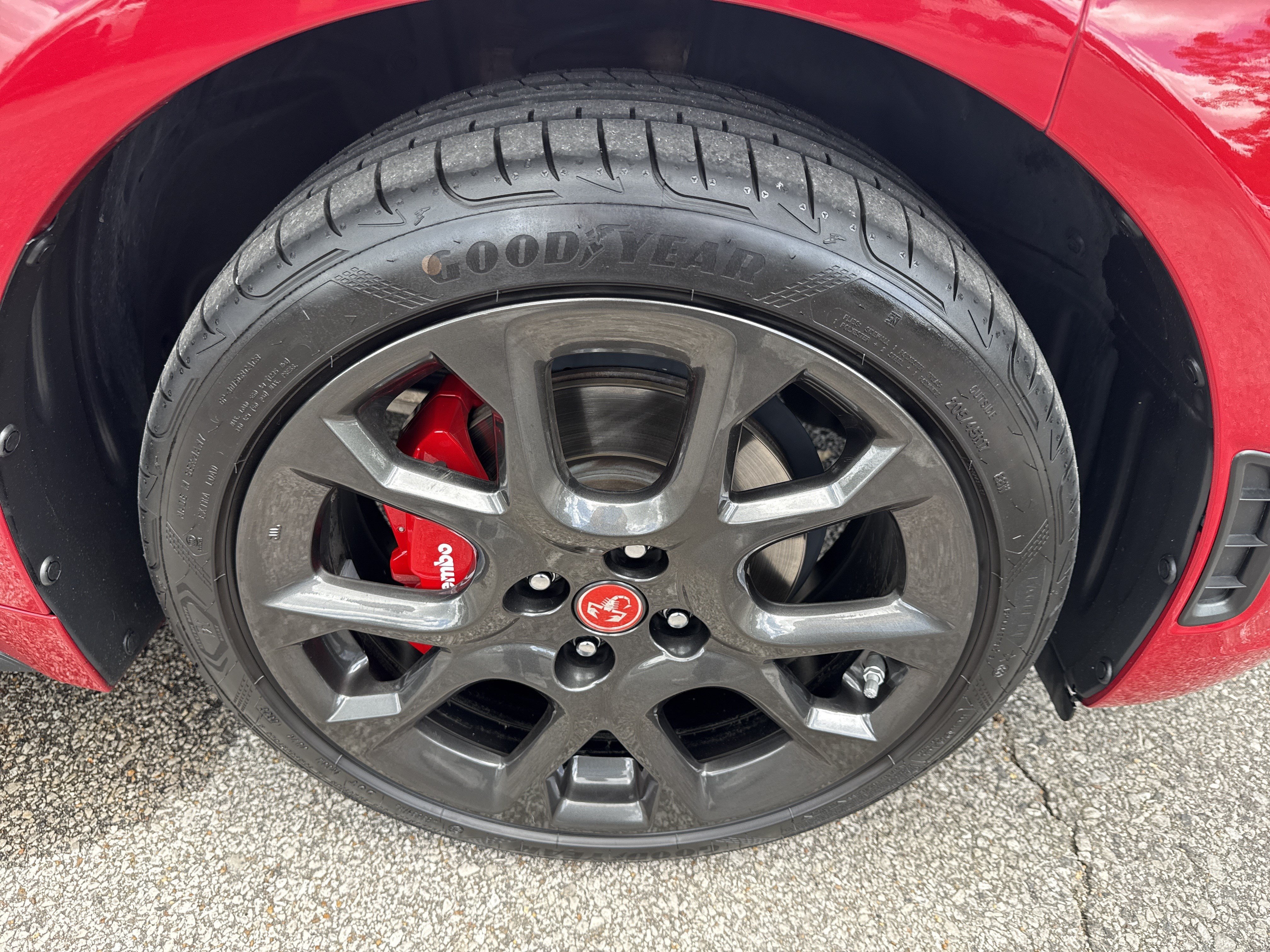 Used 2020 Hypnotique Red FIAT Abarth image 12