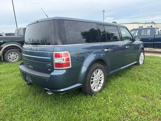 Used 2019 Blue Ford SEL image 4