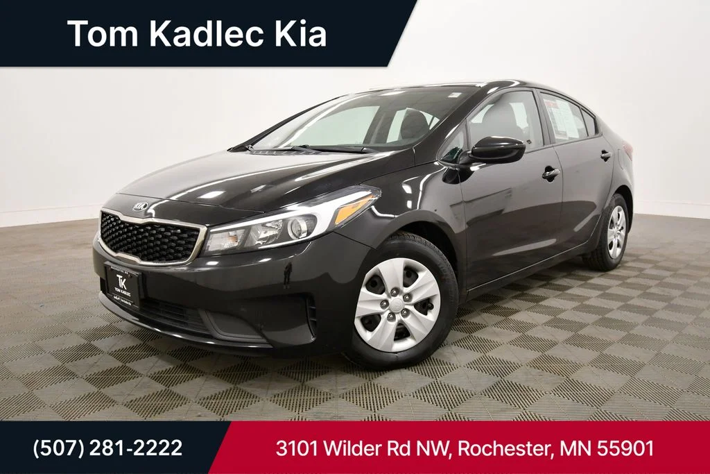 2017 Kia Forte LX AT's photo