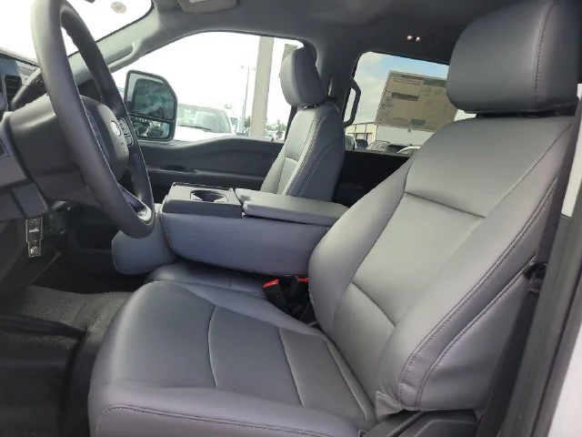 New 2026 Oxford White Ford XL image 19