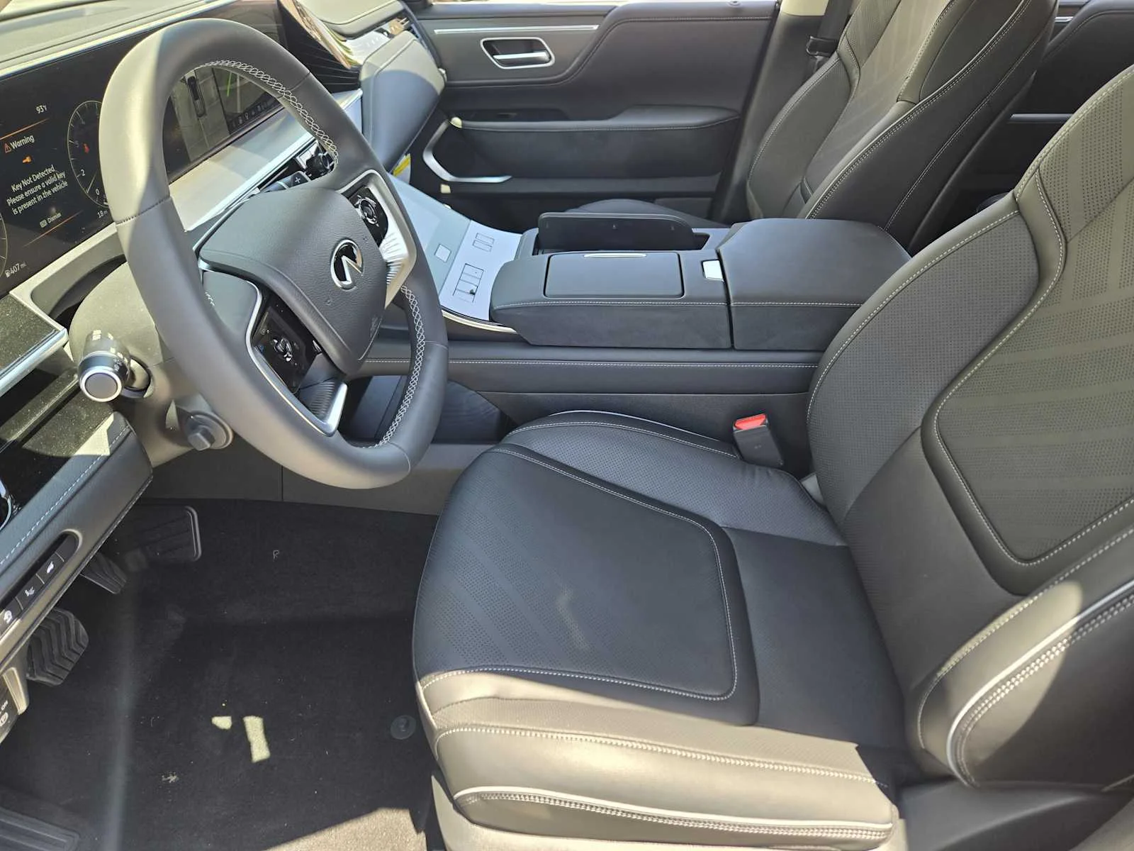 New 2026 DYNAMIC METAL INFINITI Luxe 2WD image 8