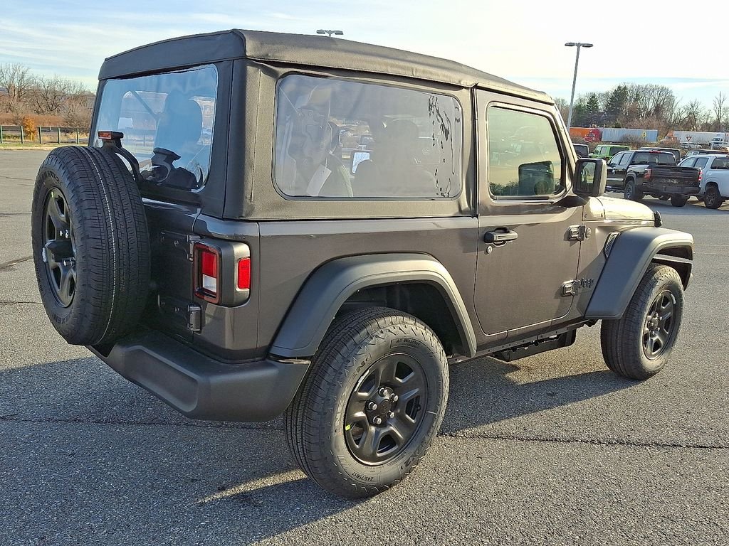 New 2026 Granite Crystal Metallic Clearcoat Jeep Sport image 4