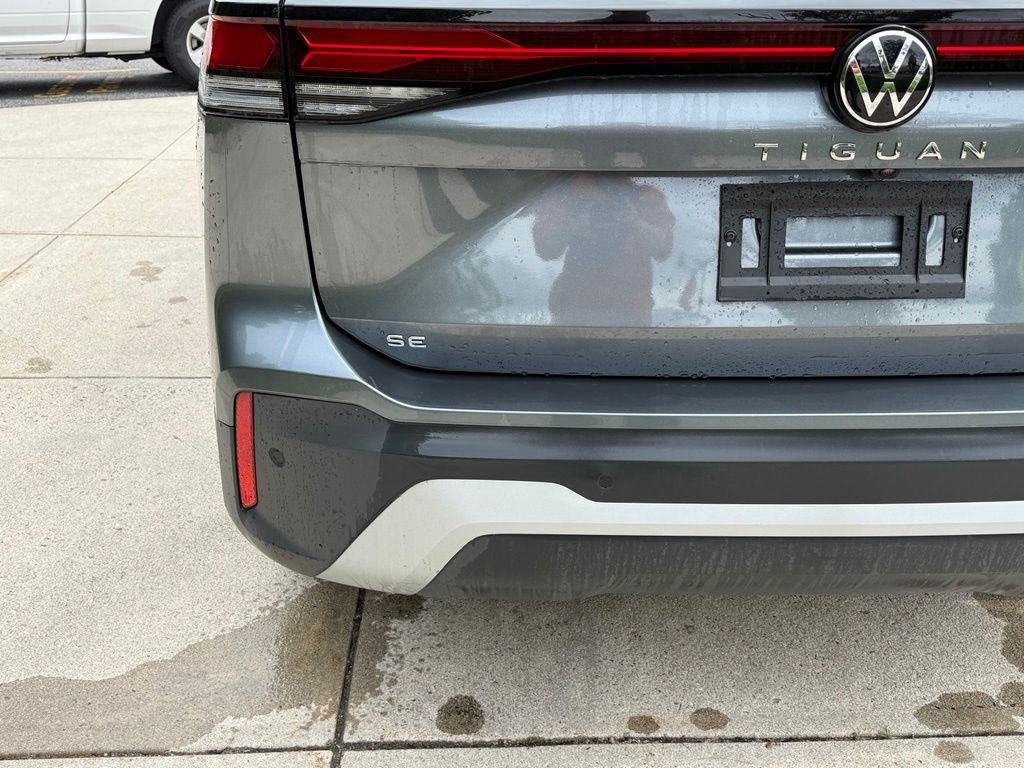 New 2026 Gray Volkswagen 2.0T SE image 14