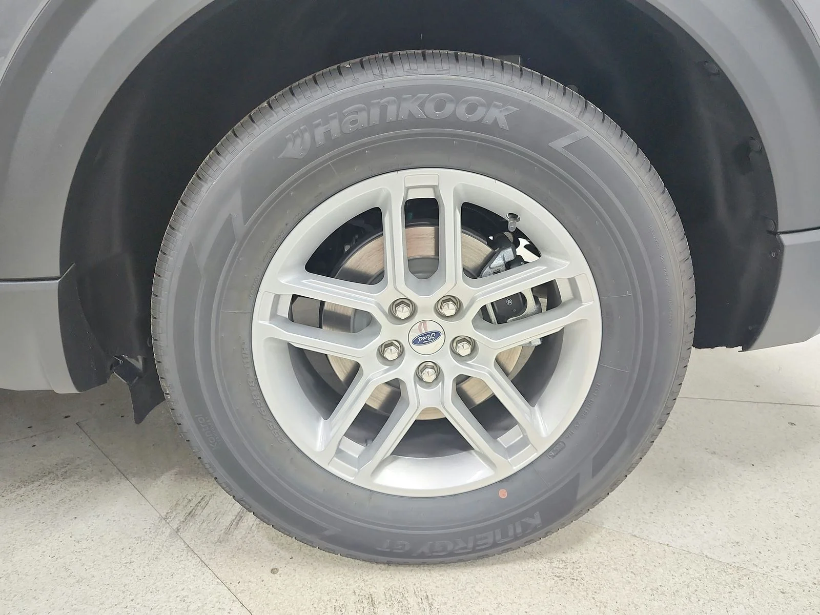 New 2026 Carbonized Gray Metallic Ford Active image 51