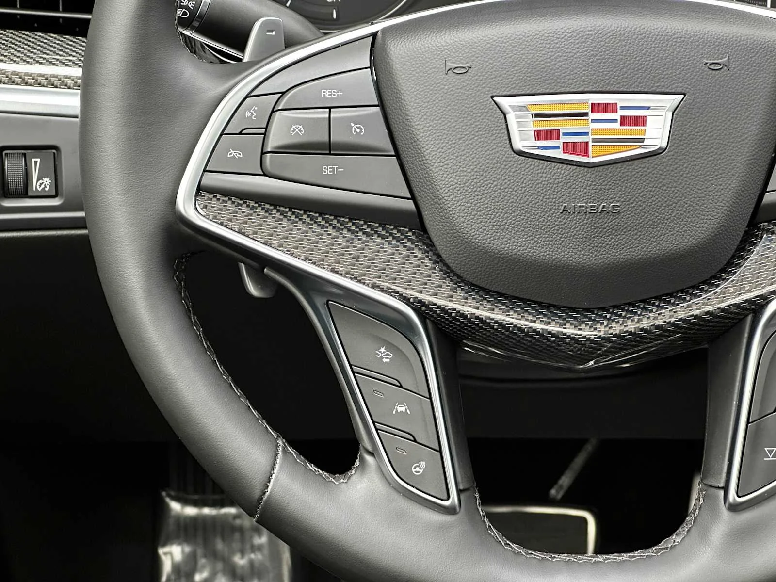 2025 Cadillac XT5 Sport - Photo 18