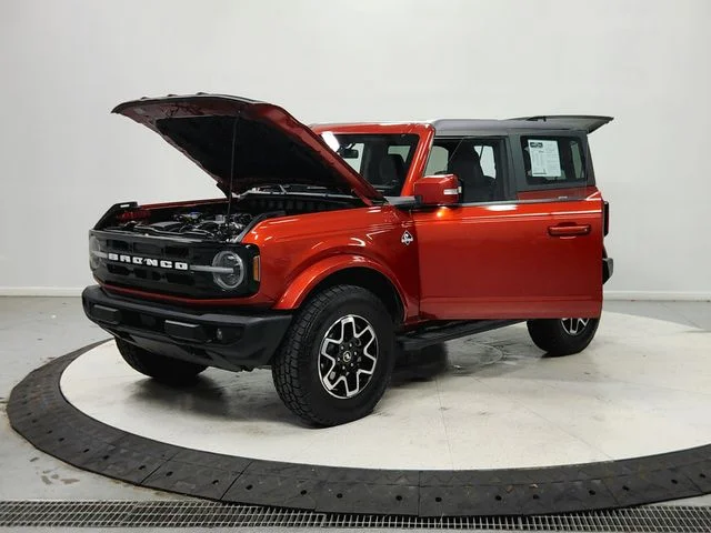 2022 Ford Bronco 2-Door Outer Banks - Photo 12