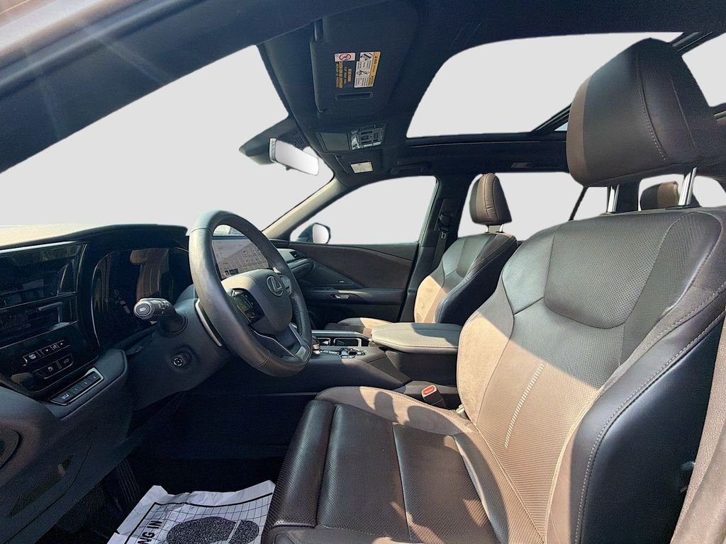 Used 2024 Celestial Silver Metallic Lexus 350 Luxury image 22