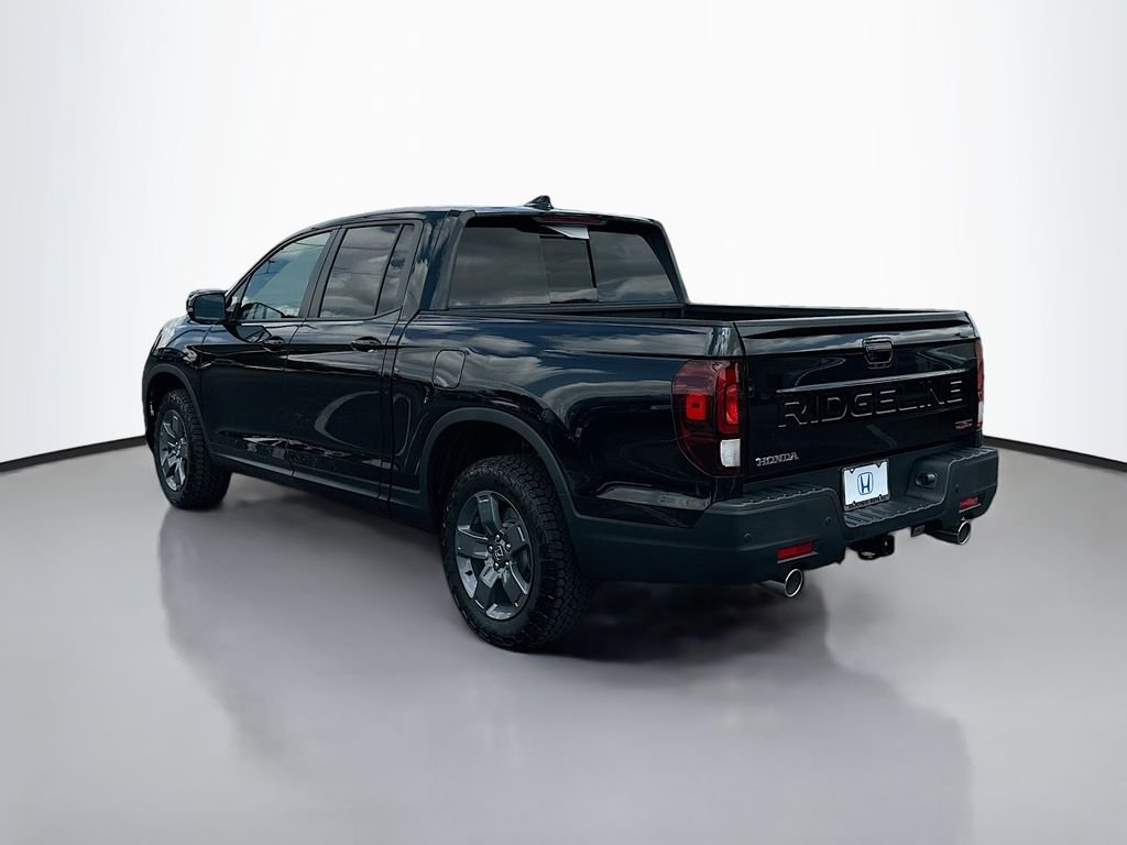 Certified Used 2025 Crystal Black Pearl Honda AWD TRAILSPORT image 7