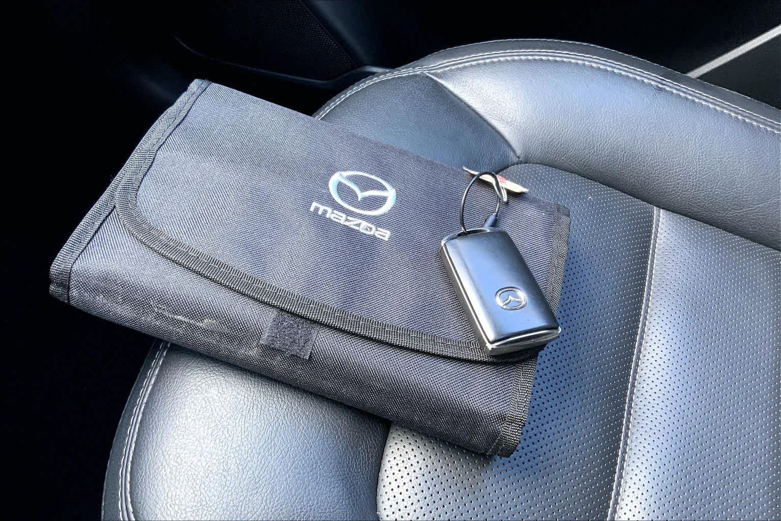 Certified Used 2025 Deep Crystal Blue Mica Mazda 2.5 S Preferred Package image 15