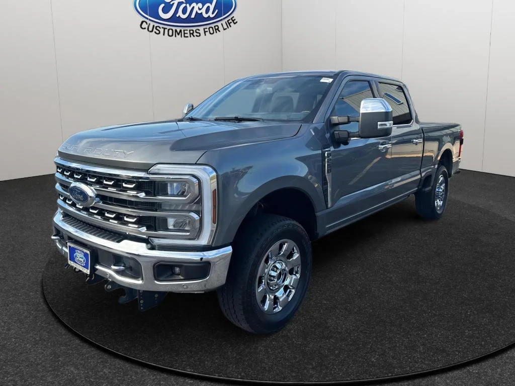 Used 2024 Gray Ford LARIAT image 3