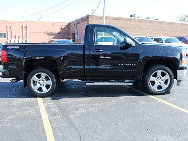 Used 2015 Black Chevrolet LT image 5