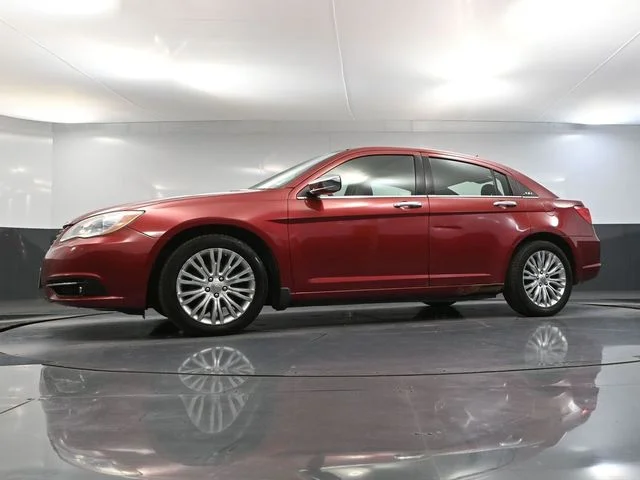 2012 Chrysler 200 Limited - Photo 46