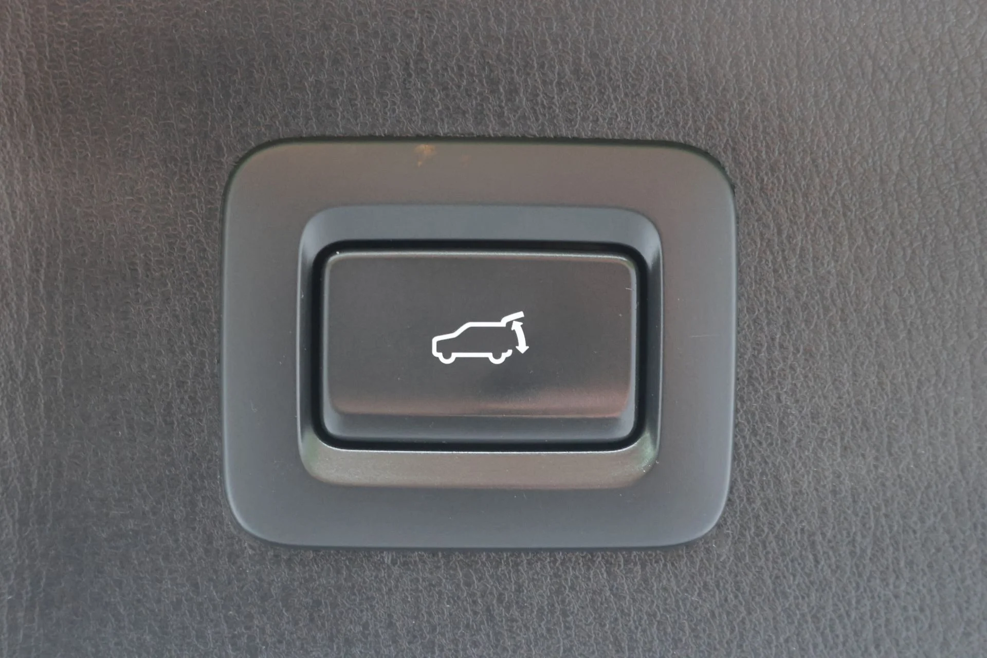 Used 2024 Gray Mazda 2.5 S Carbon Edition image 24