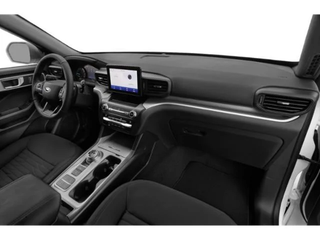 Used 2022 Iconic Silver Ford XLT image 10