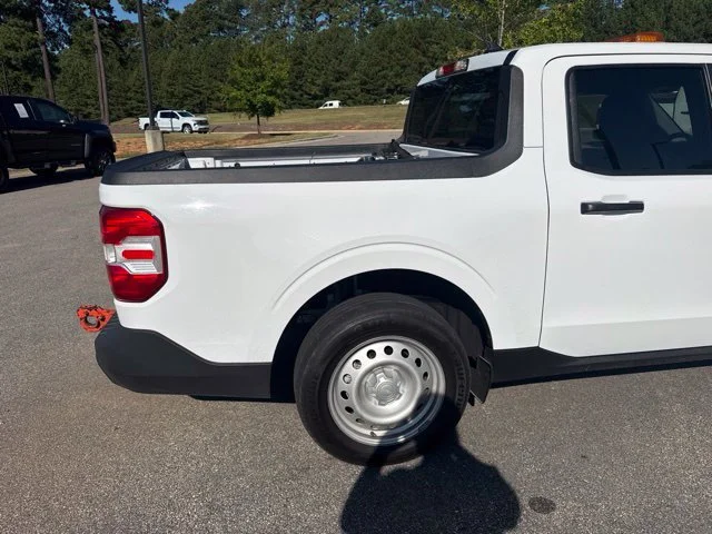 Used 2024  Ford XL image 16