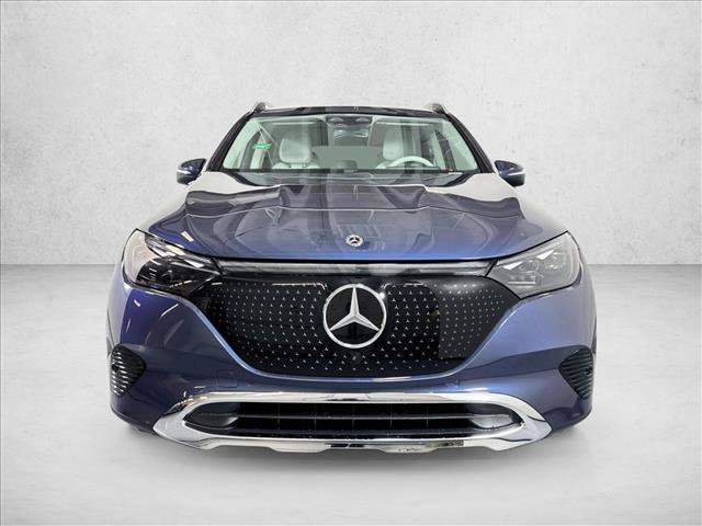 New 2027 Twilight Blue Metallic Mercedes-Benz EQE 320 image 31