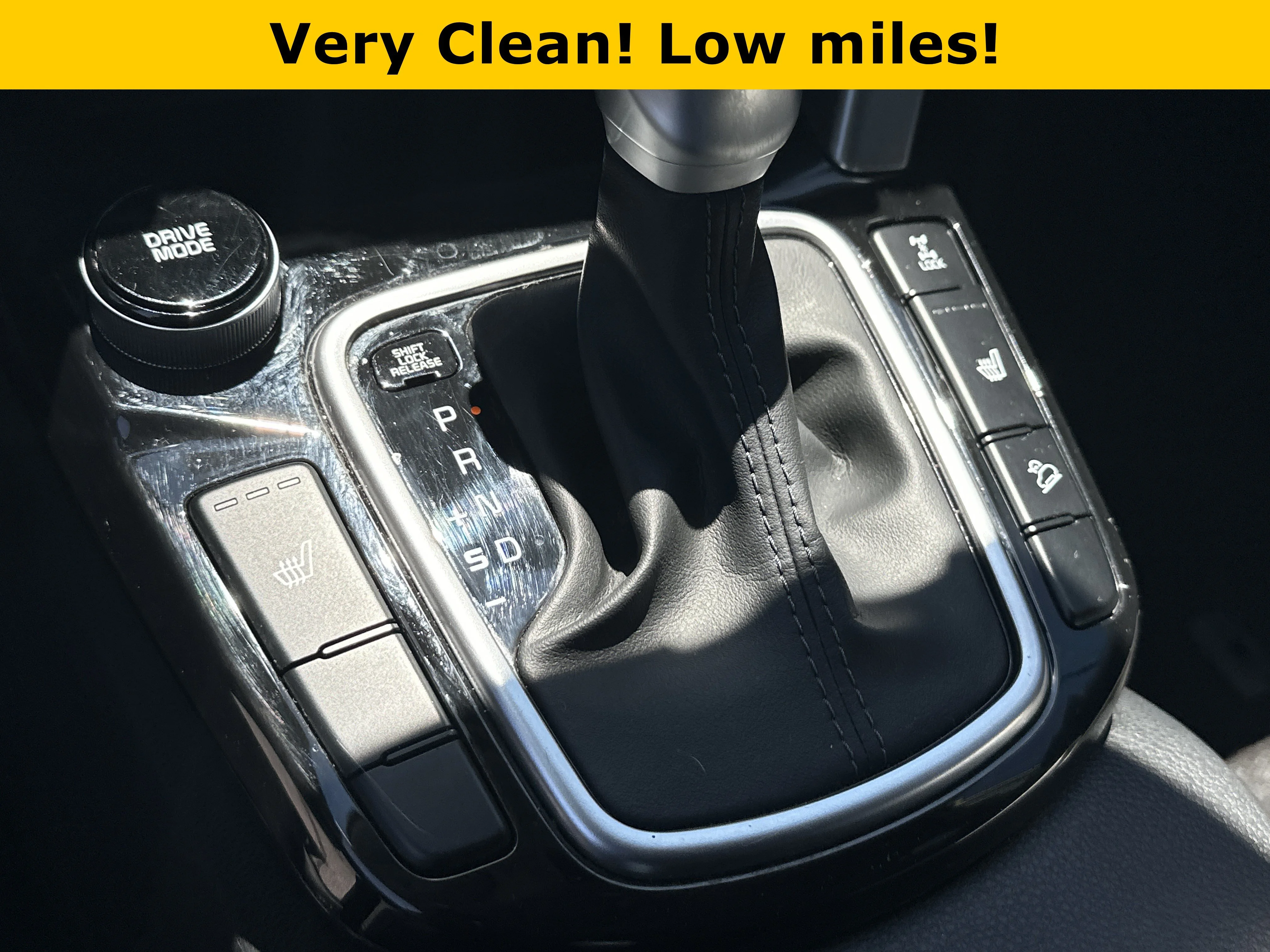 Used 2023 Starbright Yellow/Black Roof Kia Nightfall image 36