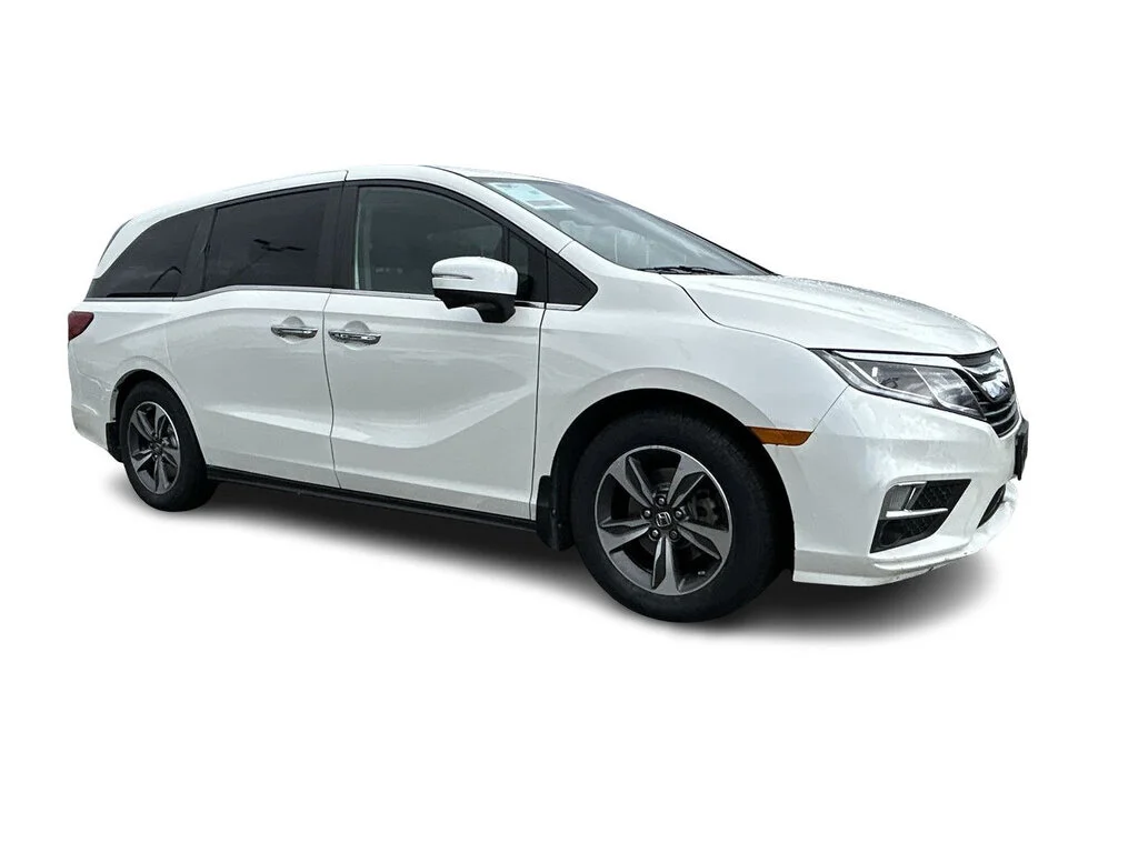 Used 2018 White Diamond Pearl Honda EXL Navi Dilawri Certified   Clean Title   Regular image 17