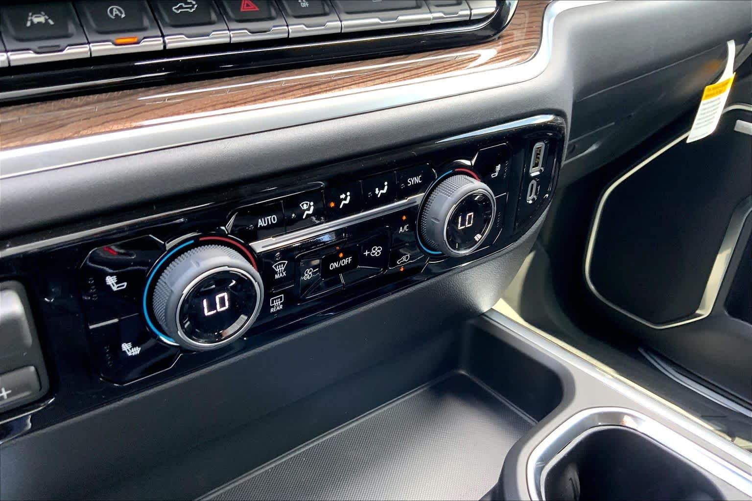 2026 Chevrolet Silverado 1500 RST - Photo 18