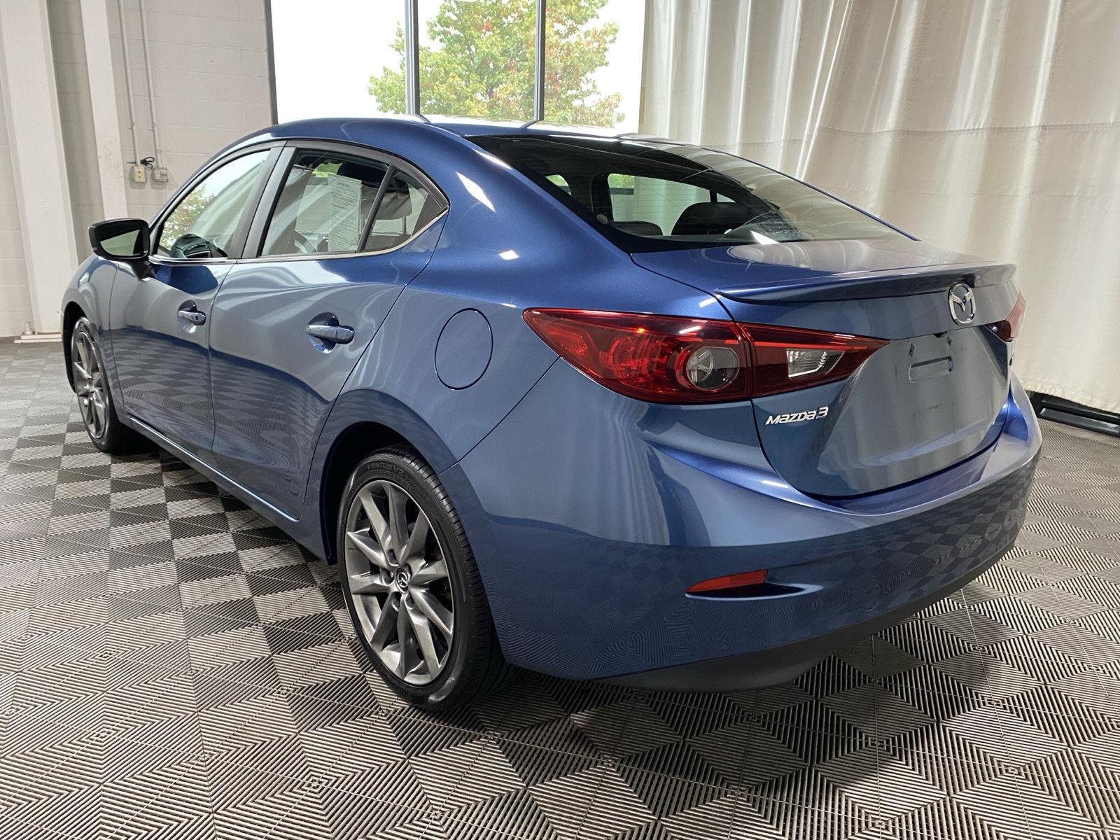 Used 2018 Eternal Blue Mica Mazda Touring image 5