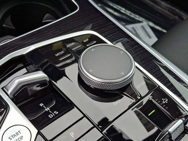 New 2026 Brooklyn Grey Metallic BMW xDrive50e image 15