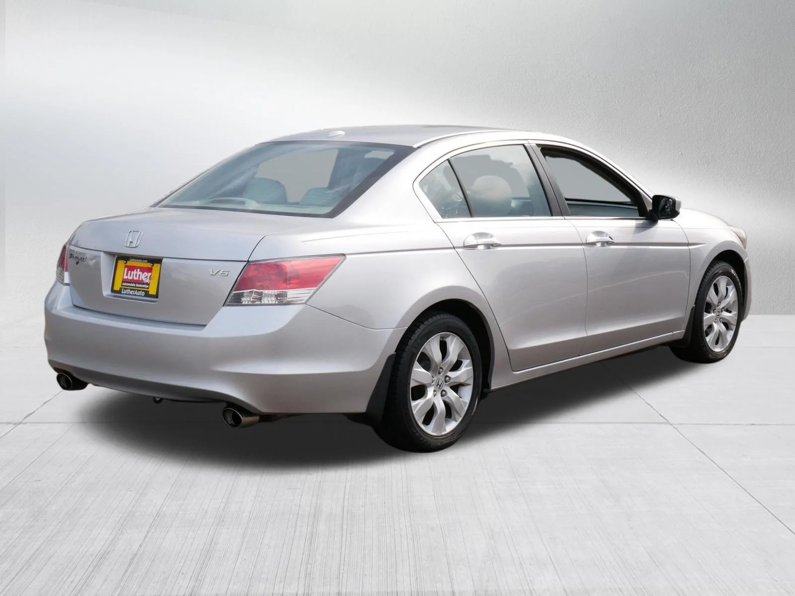 Used 2008 Alabaster Silver Metallic Honda EX-L image 7