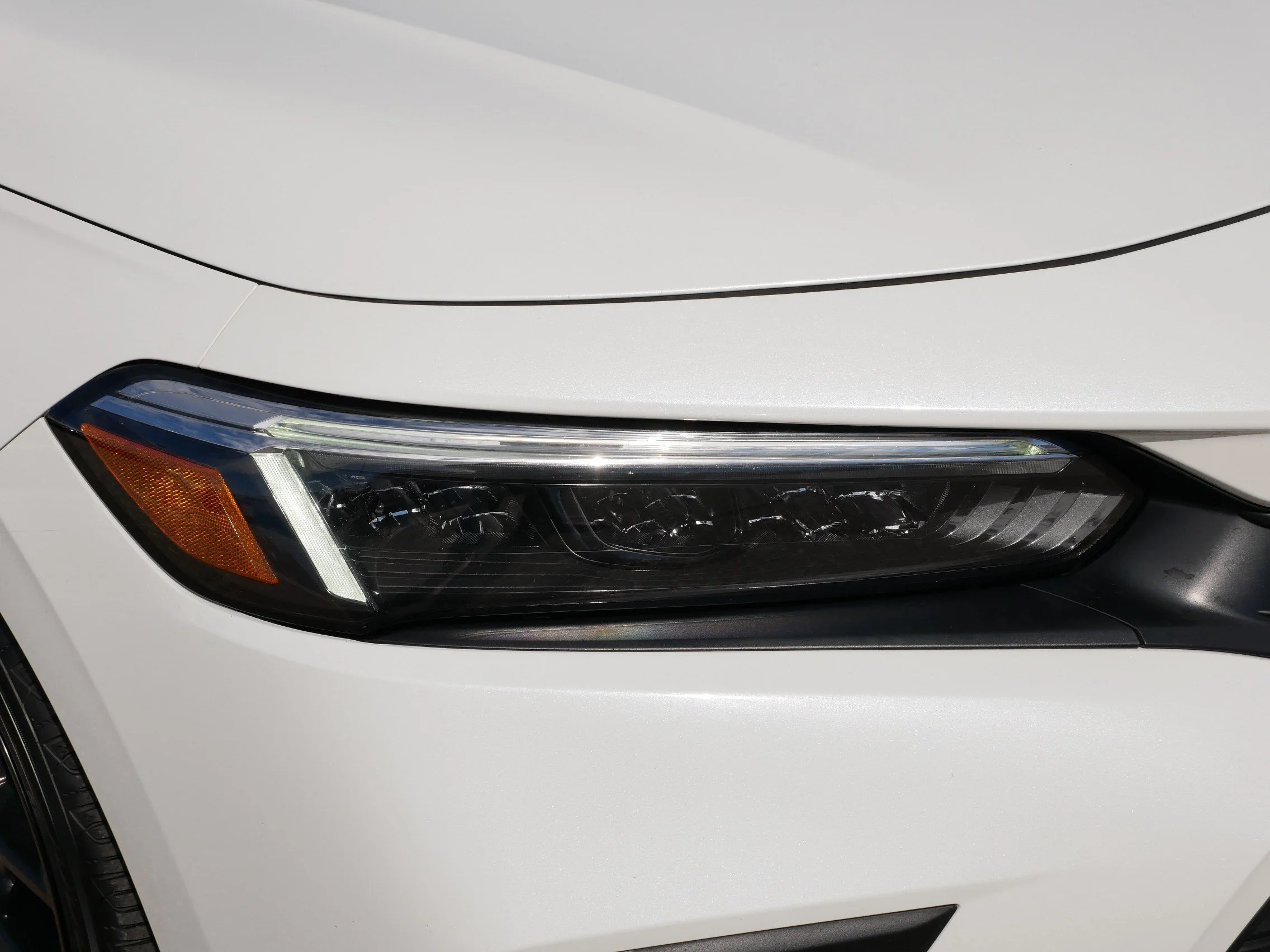 Used 2023 Platinum White Pearl Honda Sport image 16