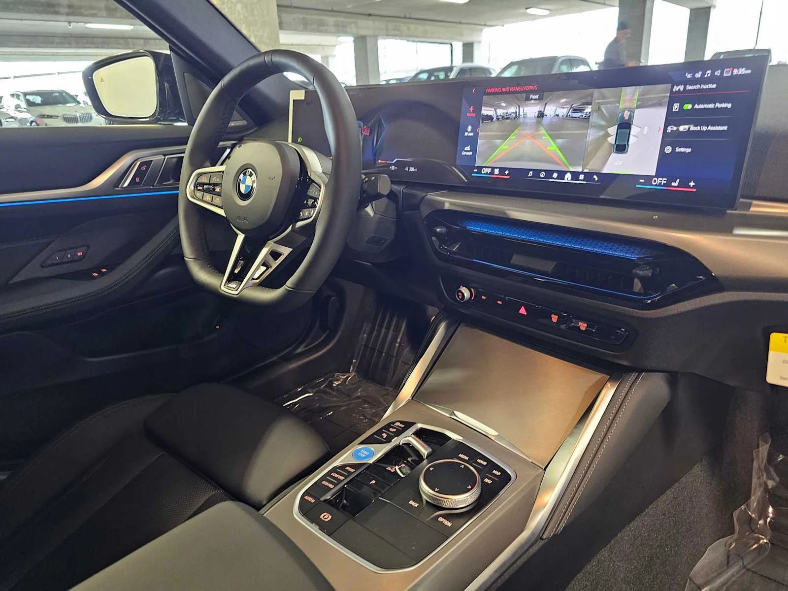 New 2026 Cape York Green Metallic BMW xDrive40 image 39