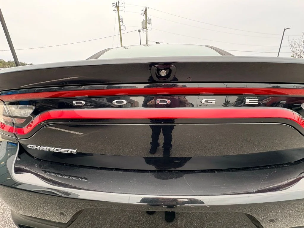 Used 2020 Black Dodge SXT image 5