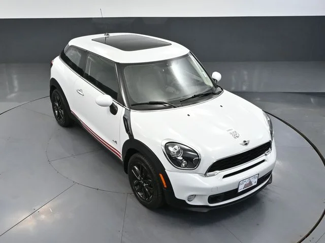 Used 2014 White MINI Paceman image 46