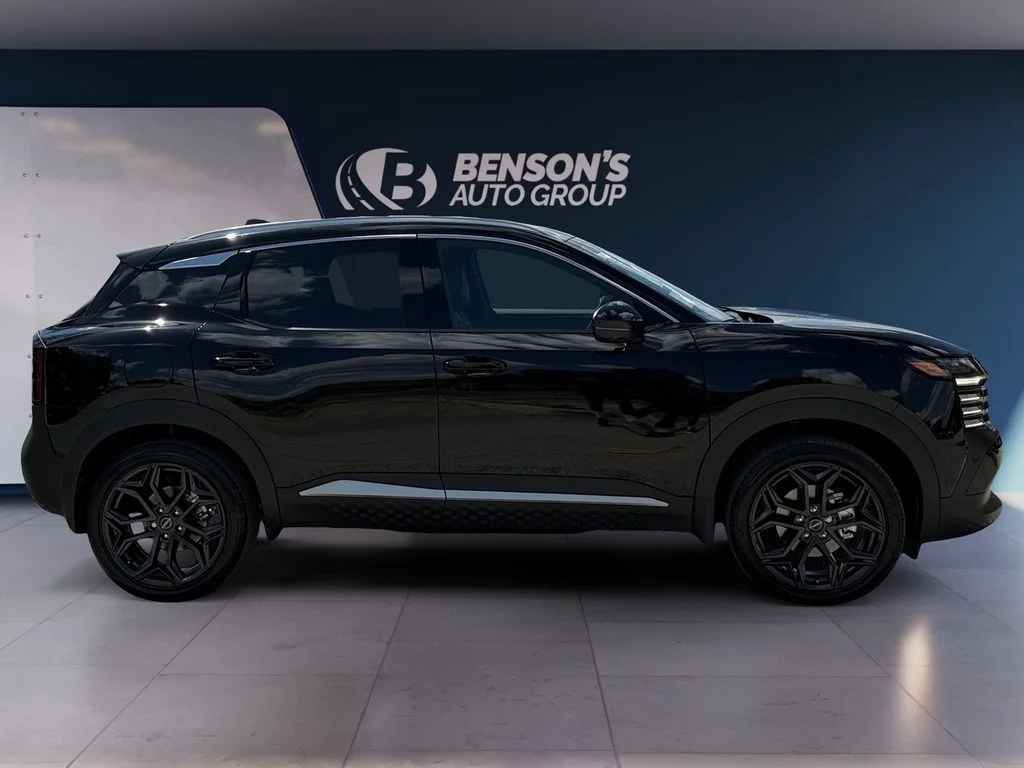 New 2027 Black Nissan SR image 6