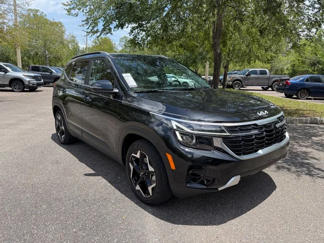2024 Kia Seltos EX