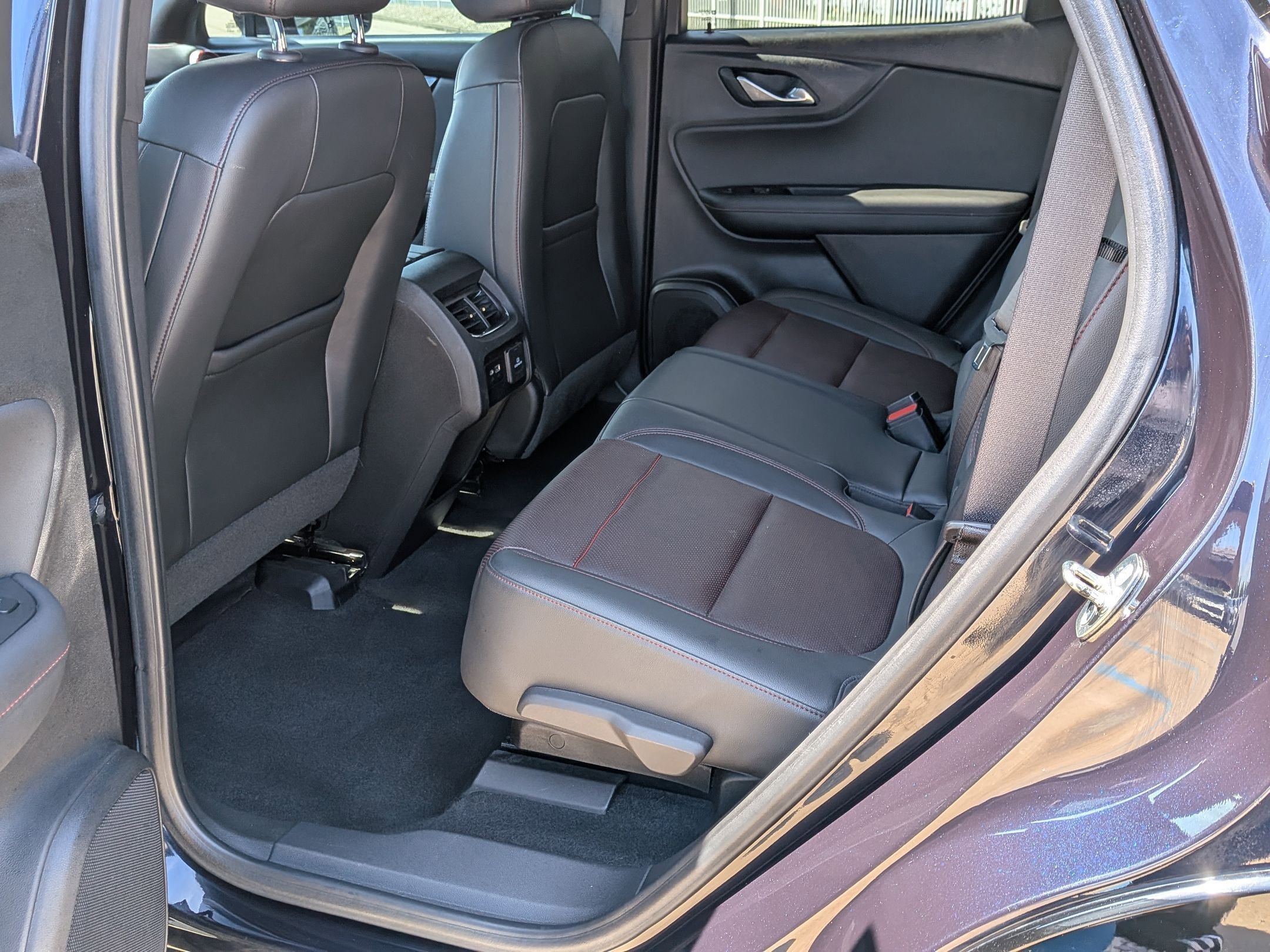 Used 2020 Midnight Blue Metallic Chevrolet RS AWD image 22