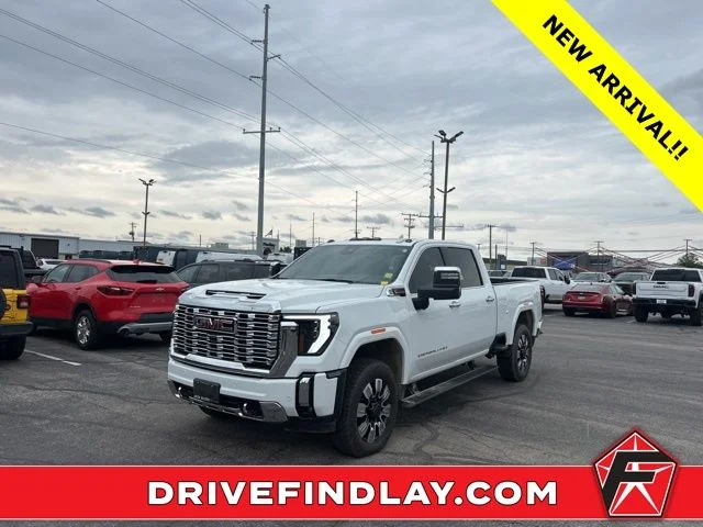 2026 GMC Sierra Denali 4WD Crew Cab Standard Box SRW's photo