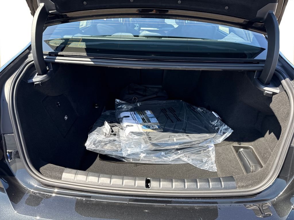 New 2026 Black BMW 750e xDrive image 13