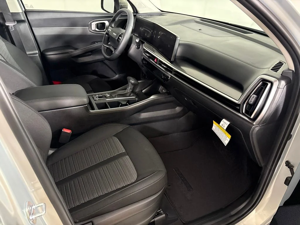 New 2026 Ivory Silver Kia LX image 17