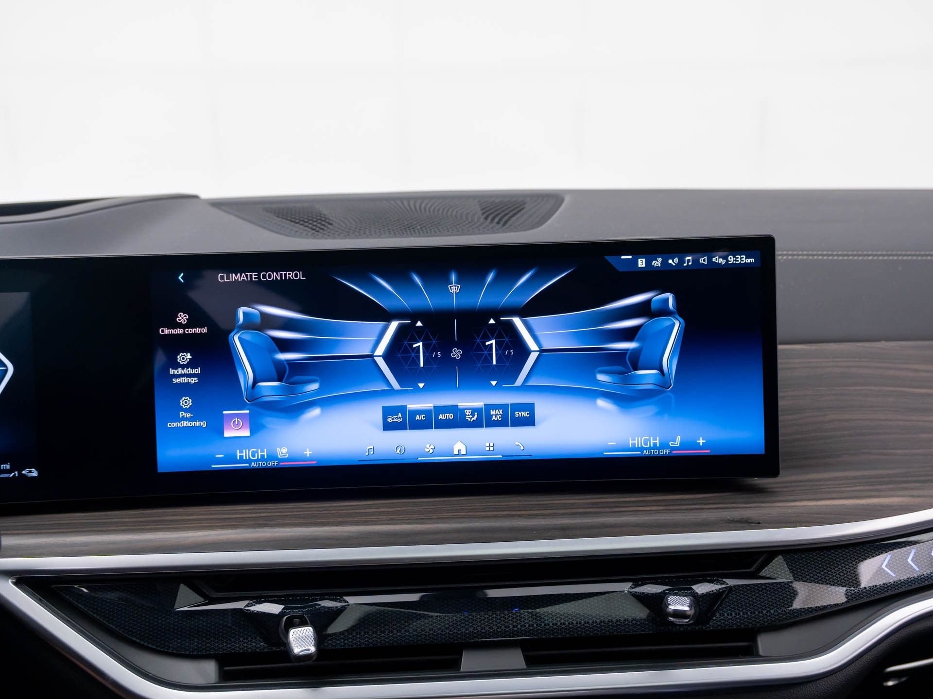 Used 2026 Black BMW xDrive50e image 26
