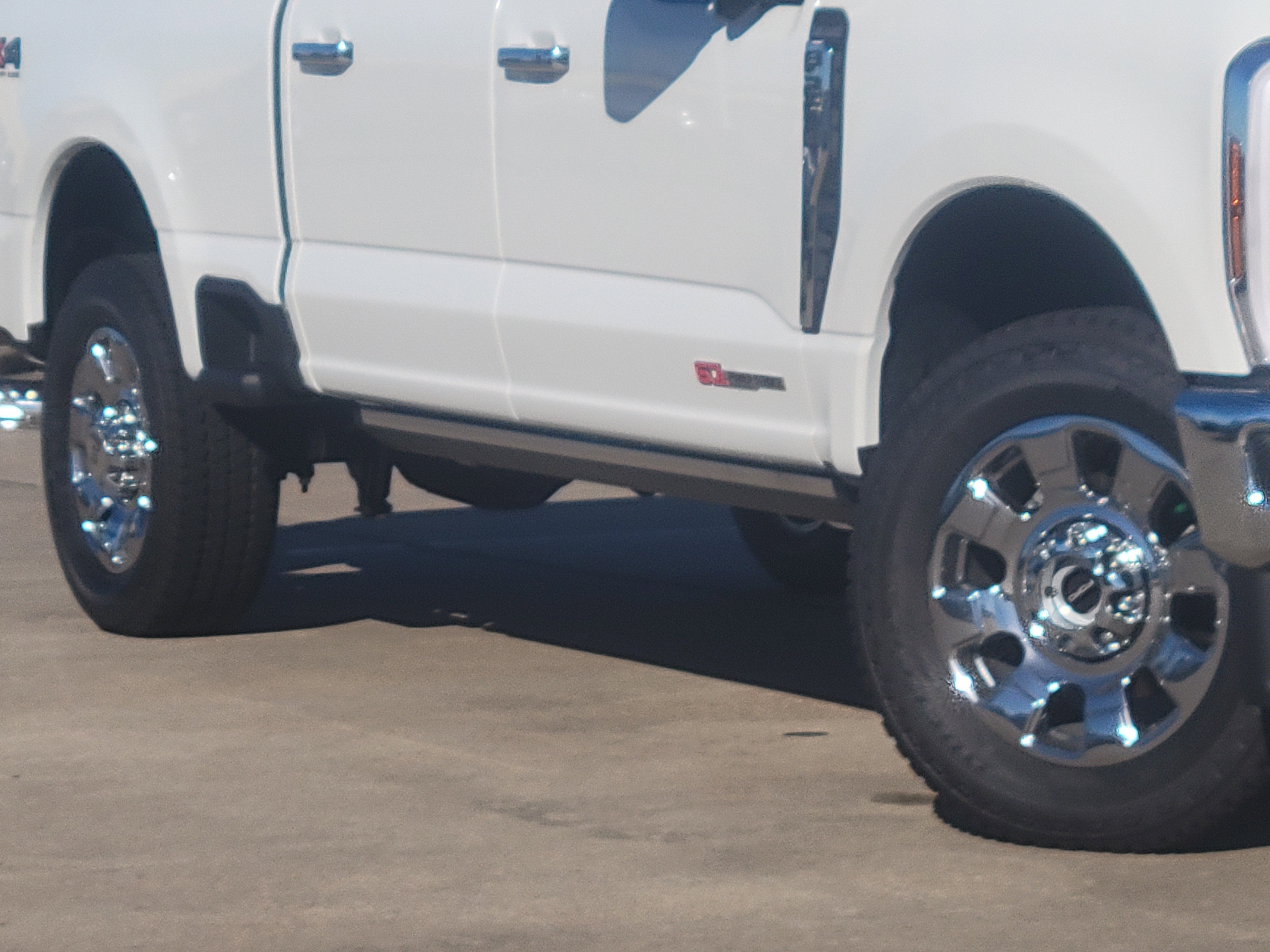 New 2026 Star White Metallic Tri-Coat Ford King Ranch image 11