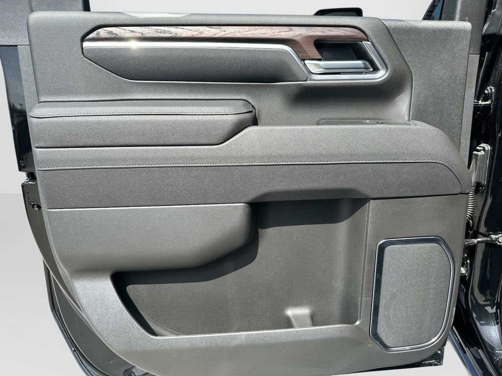 2025 GMC Sierra 2500HD SLT - Photo 10