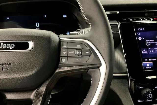2025 Jeep Grand Cherokee Altitude - Photo 28