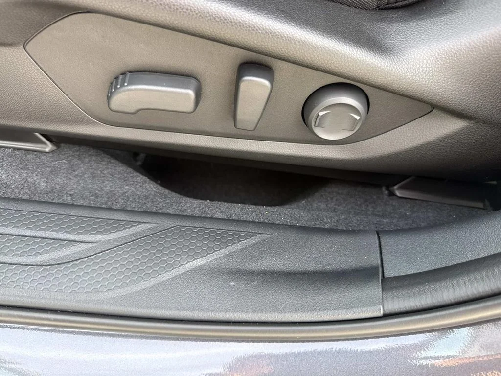 New 2026 MAGNETITE GRAY METALLIC Subaru Premium image 23