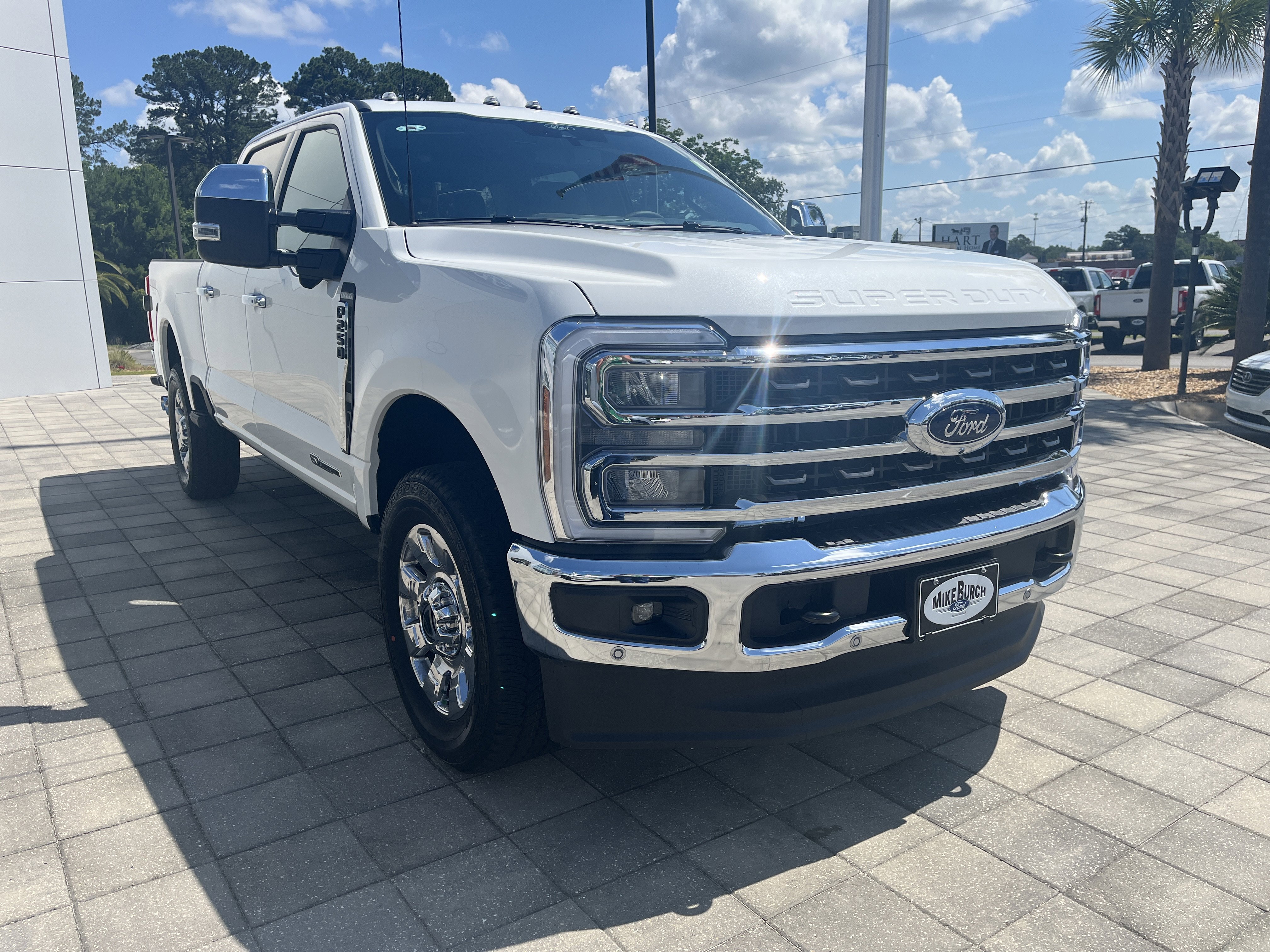 New 2026 Star White Metallic Tri-Coat Ford F-250® King Ranch® image 8