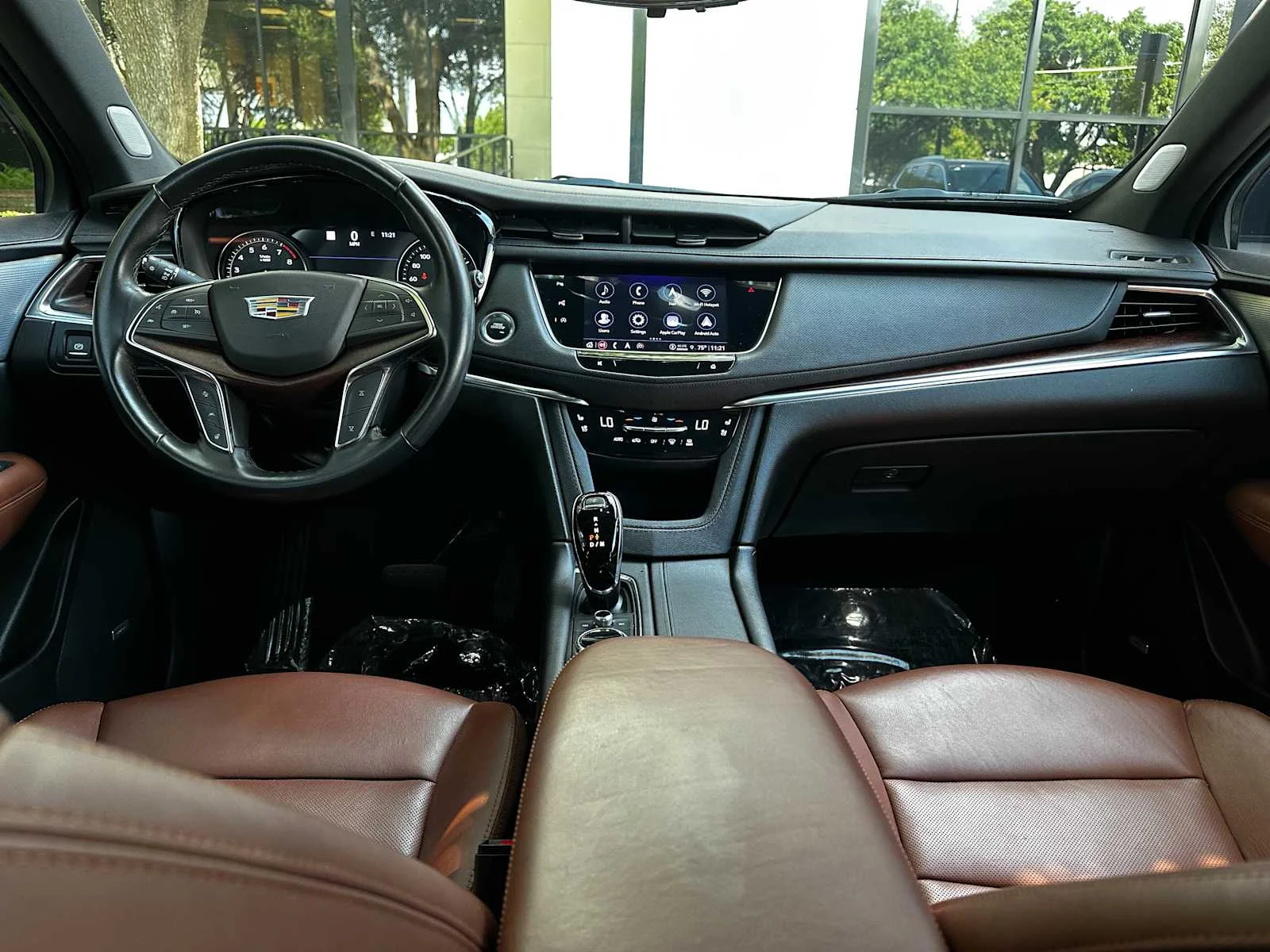 Certified Used 2023 Stellar Black Metallic Cadillac Premium Luxury image 17