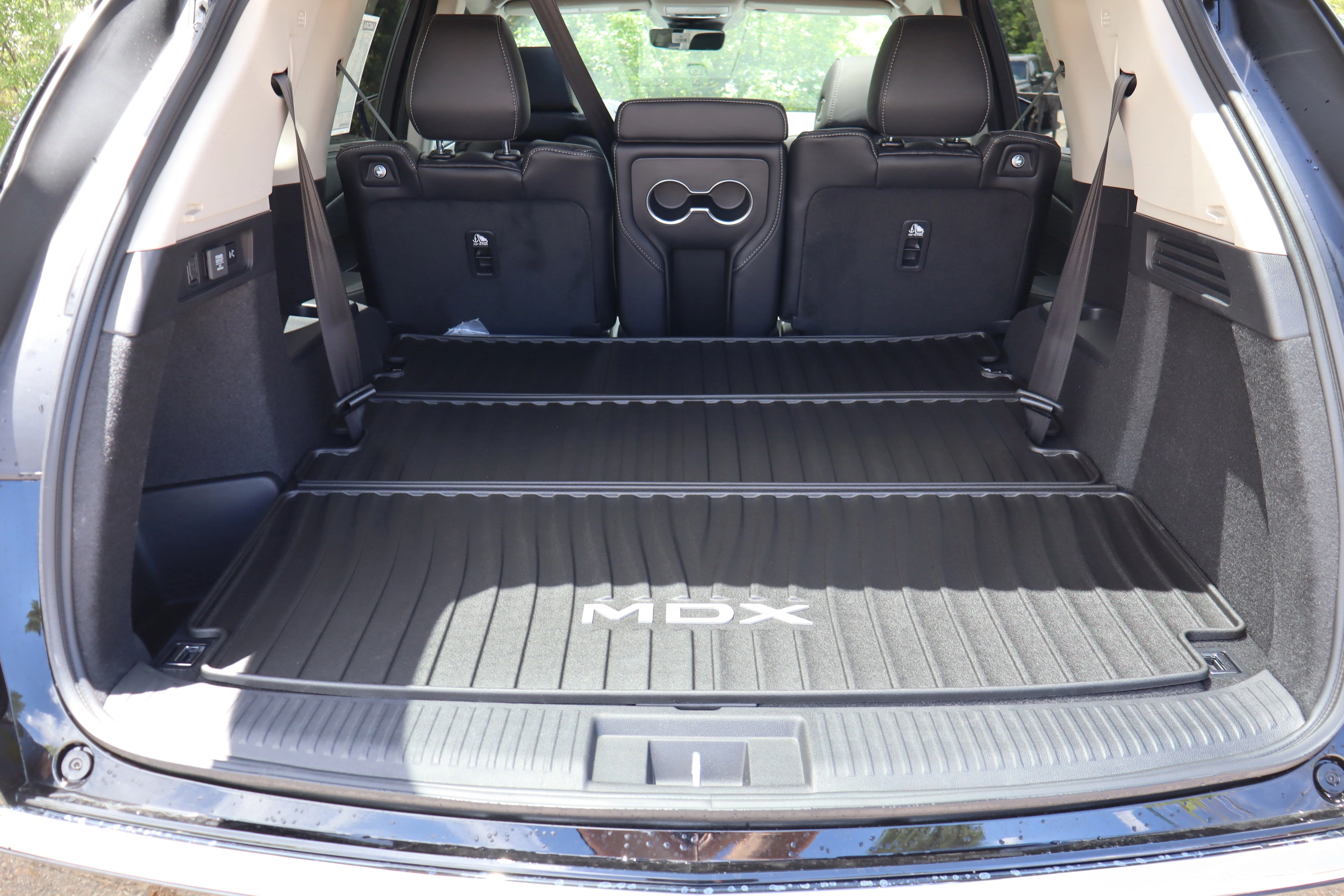 New 2026 Majestic Black Pearl Acura w/Technology Package image 28