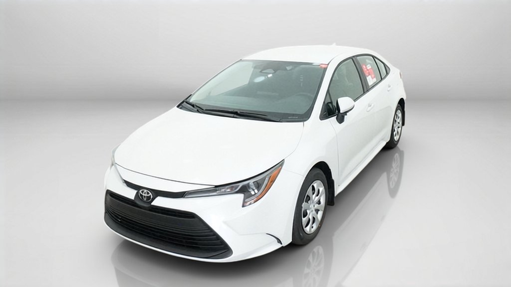 New 2027 Wind Chill Pearl Toyota LE image 40