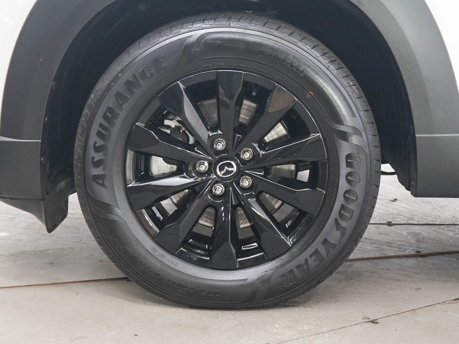 Used 2025 Wind Chill Pearl Mazda 2.5 S Select Package image 31