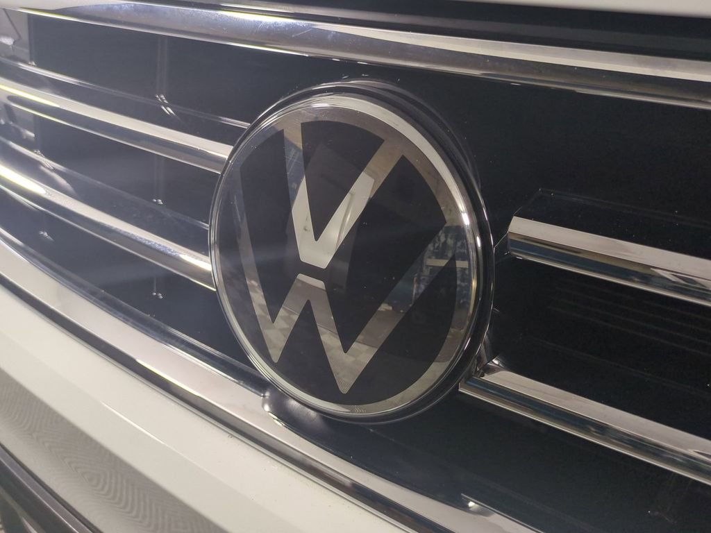 Used 2024 White Volkswagen 2.0T S image 13
