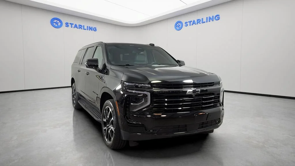 2025 Chevrolet Suburban RST - Photo 14