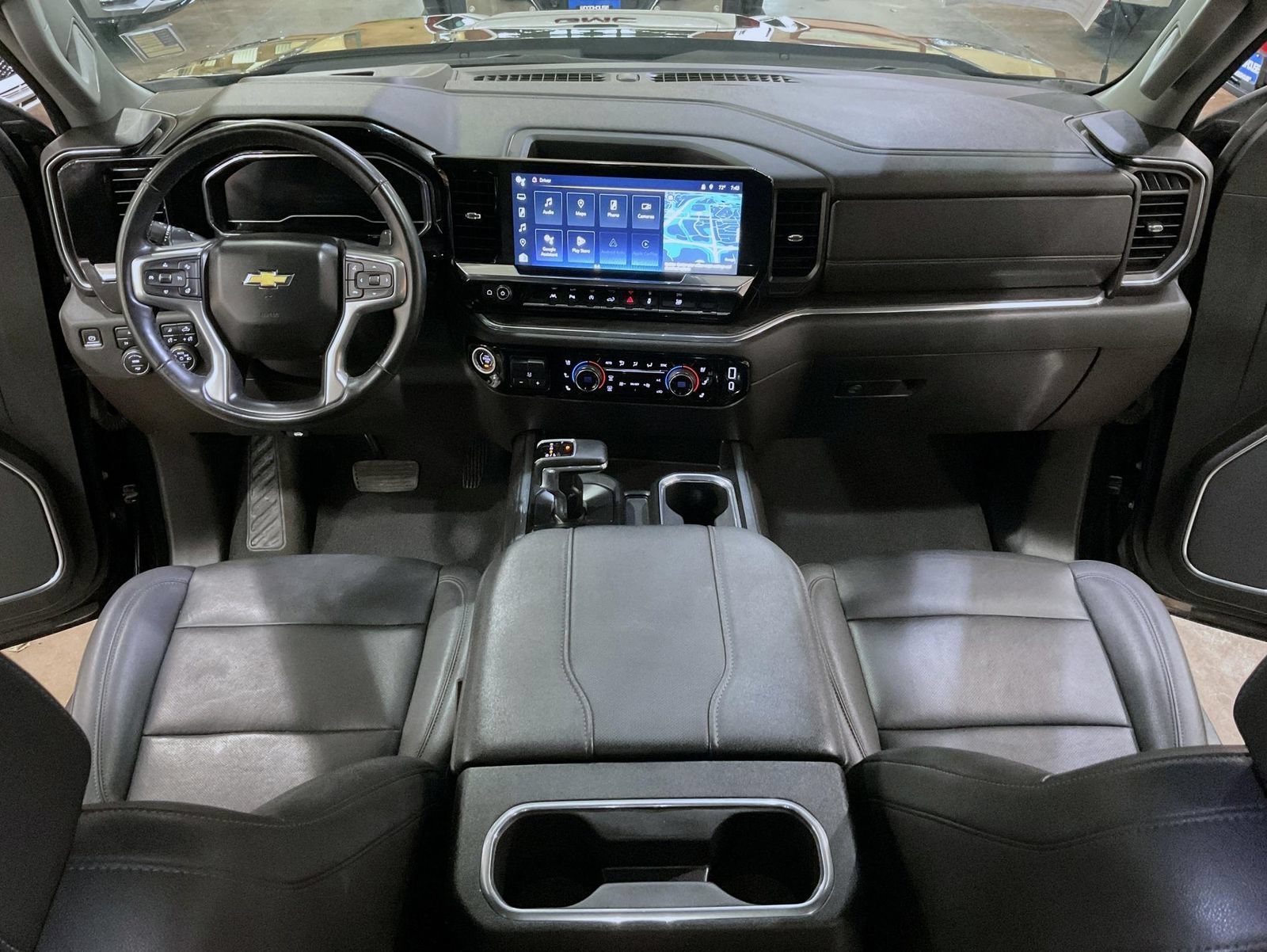 2024 Chevrolet Silverado 1500 LTZ - Photo 12