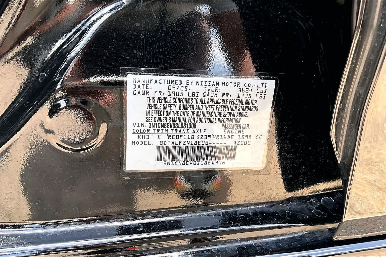 Used 2025 Super Black Nissan SV image 34